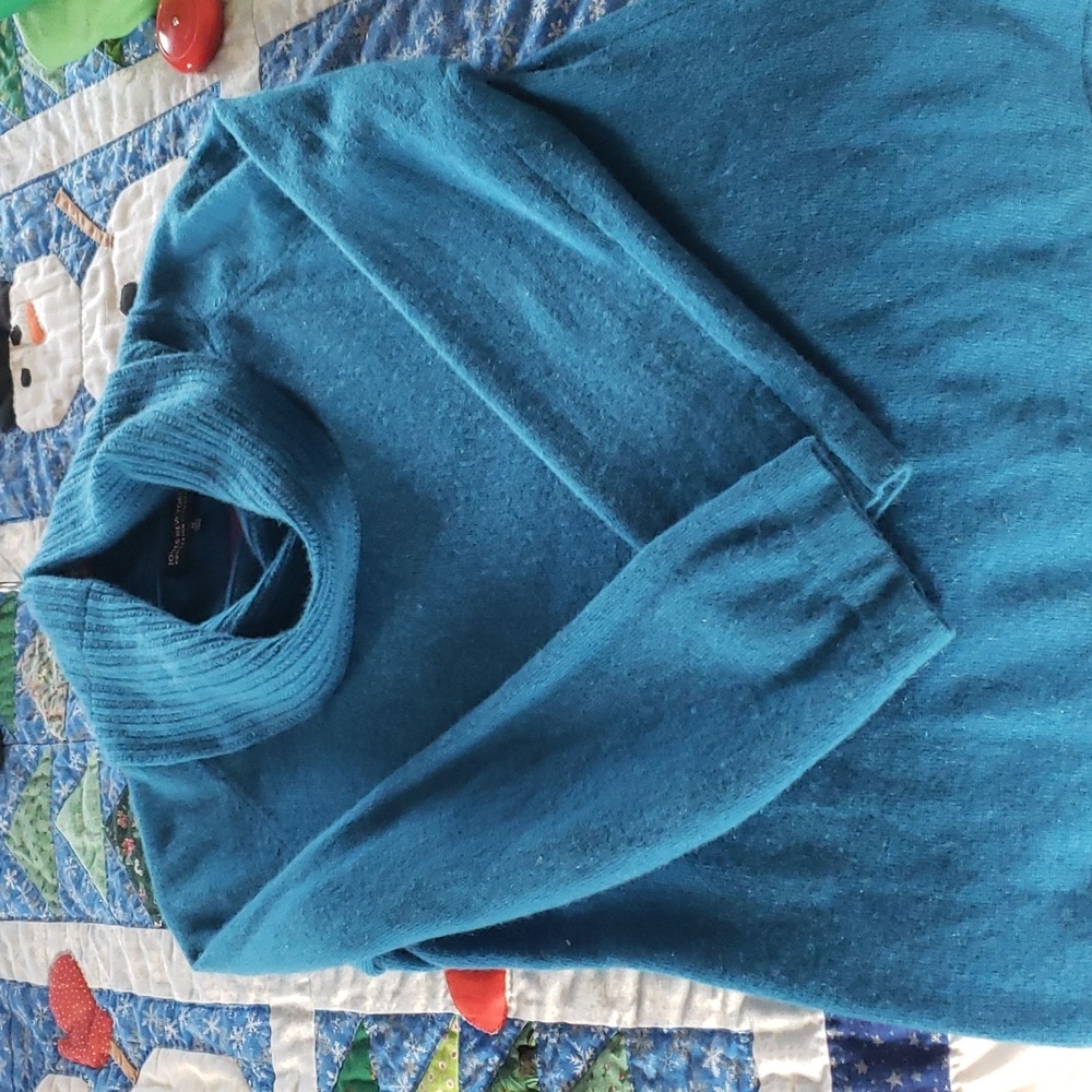 Cowl neck cashmere sweater - Picture 4 of 7